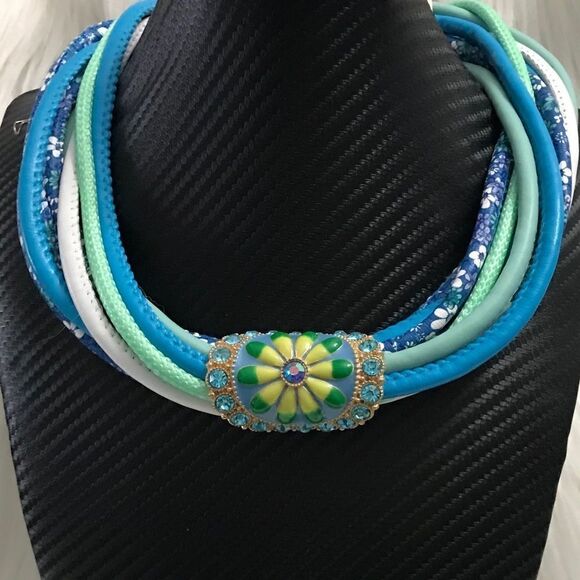 Rope necklace and earrings set - Picture 2 of 5